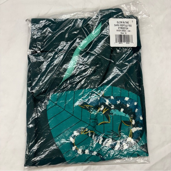 Tea Collection Kids Green Lizard Reptile Tee Glow in the Dark NEW Size 12 - Picture 2 of 3